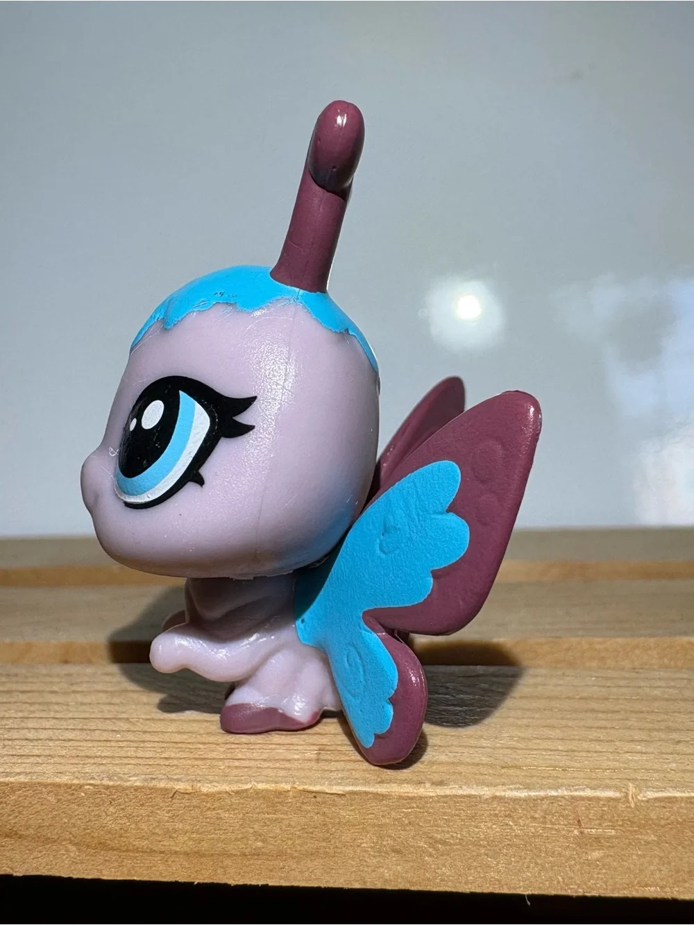 Mini LPS Littlest Pet Shop Peppiona Flutters Butterfly Figure #267